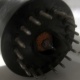 RFT B16S22 дефект: на цоколе отломана часть пластмассы (Щербинка)